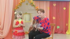 Семья Бурдуковых (Марианна и Надежда Александровна)