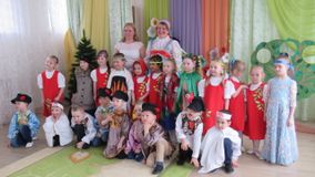 Группа "Цветочный город", спектакль "Гуси-лебеди" (12.04.2019г.)