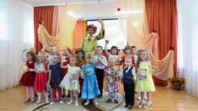 Конкурс чтецов "Осенняя палитра" (10.10.2016г.)
