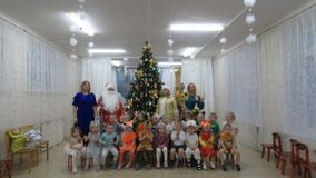 Новогодний утренник гр "Веселые человечки" (27.12.2023)